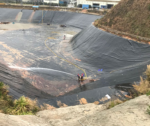 围场废水池清理